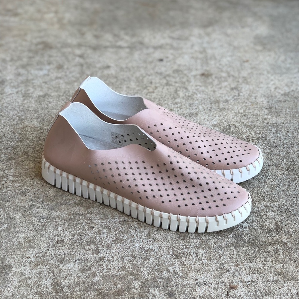 Isle Jacobsen shoes